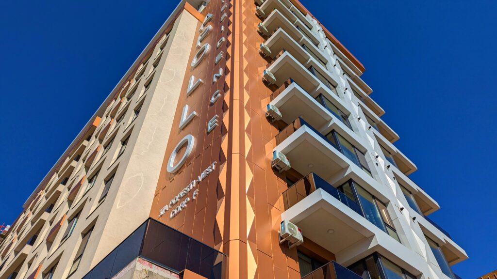 Sky Garden Tower Residence – Pasarela Metrou Berceni