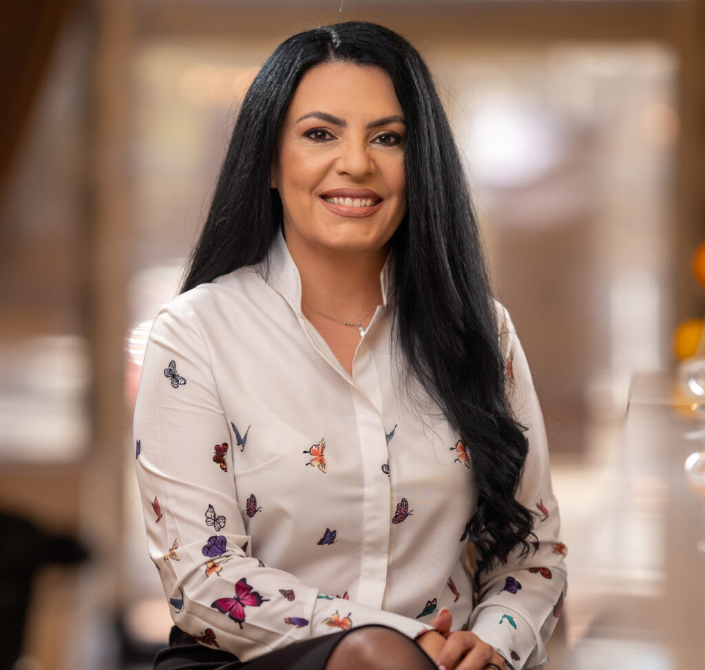 Mirela Coltan