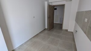 Apartament cu 2 camere, zona excelenta, metrou Aparatorii Patriei