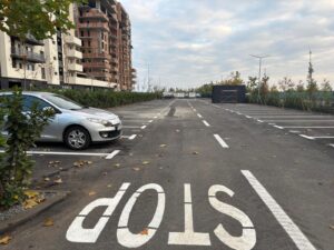 Spatiu comercial de inchiriat, 400 mp, parter, ansamblu rezidential premium, Sectorul 4