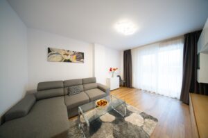 Apartament decomandat cu 2 camere, mobilat si utilat, loc de parcare – Sos. Salaj, Sector 5