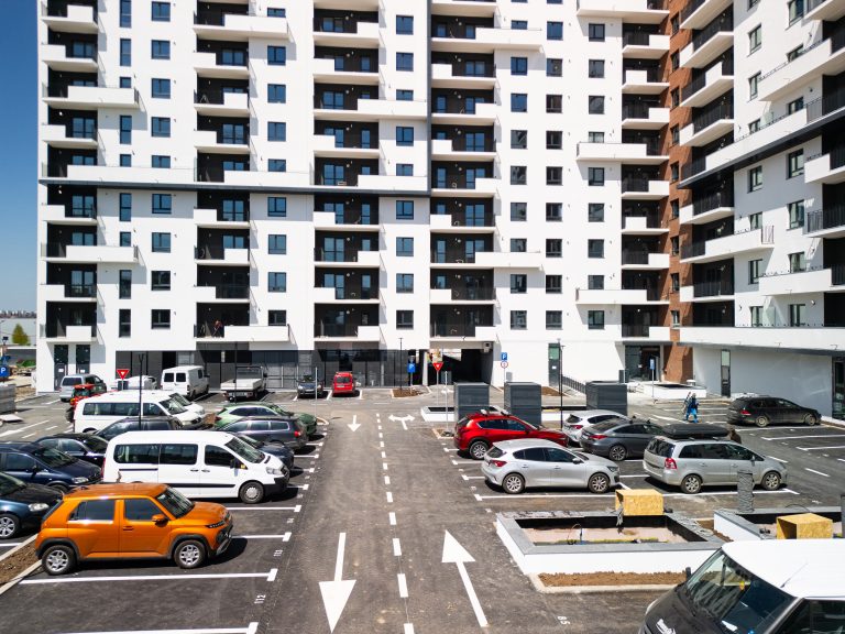 Apartament cu 4 camere, modern, tip duplex, imobil premium, zona rond Metro Berceni