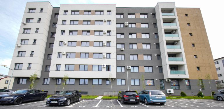 Apartament spatios cu o camera, zona Grand Arena Mall, Bd. Costantin Brancoveanu