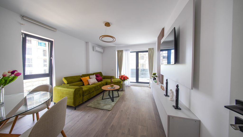 Apartament cu 2 camere, decomandat, 68.10 mp, Strada Popesti-Vest, Metrou Berceni