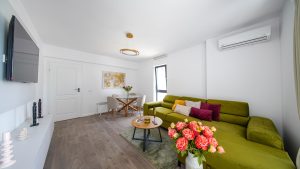 Apartament cu 2 camere, decomandat, 68.10 mp, Strada Popesti-Vest, Metrou Berceni
