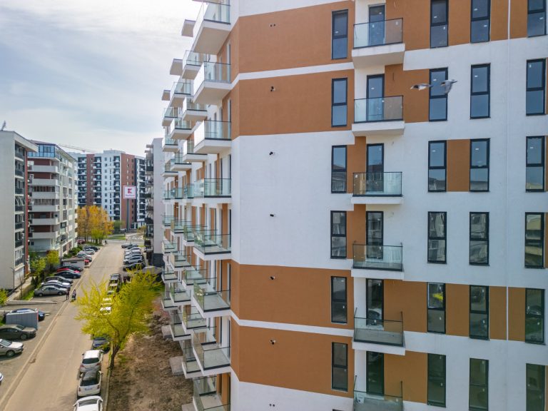 Apartament cu 3 camere, decomandat, imobil nou, langa Parcul Tudor Arghezi, Sectorul 4