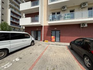 Spatiu comercial de inchiriat, 377 mp, trafic pietonal intens- The Grand Kristal Residence, Sector 4