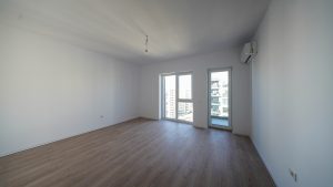 Apartament eficient compartimentat, The Grand Kristal Residence City, Metro Berceni