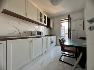 Apartament decomandat cu 3 camere, 83.21 mp, loc de parcare, boxa, gata de mutare – Soseaua Salaj