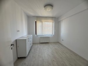 Apartament decomandat cu 3 camere, 83.21 mp, loc de parcare, boxa, gata de mutare – Soseaua Salaj