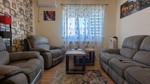 Apartament decomandat cu 2 camere si loc de parcare – Drumul Fermei, Popesti-Leordeni