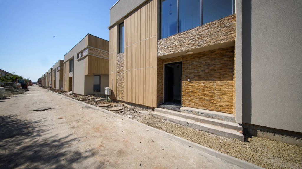 Park Villas Crisului