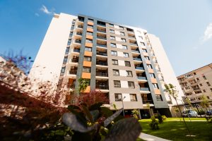 Spatiu comercial cu vitrina stradala ampla, 175,6 mp, 5 locuri de parcare private, Drumul Jilavei