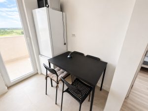 Apartament complet mobilat si utilat de inchiriat, loc de parcare inclus, acces rapid metrou Berceni